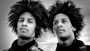 les twins age