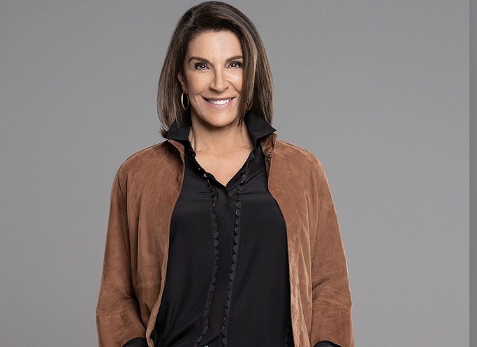 hilary farr age and height