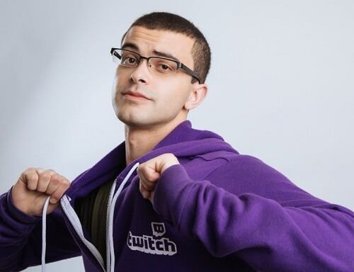 nick eh 30 age