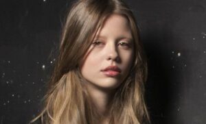 mia goth age